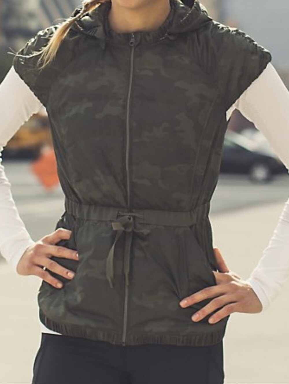Lululemon Women's Black Camo Puffer Vest